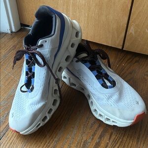 On Women's Cloudmonster (item 10)